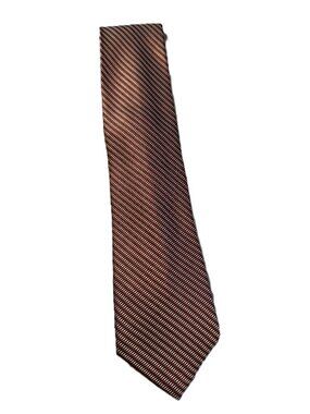 Versa Milan New York 100% Silk Tie – (Red & Cream Diagonal Woven Pattern)